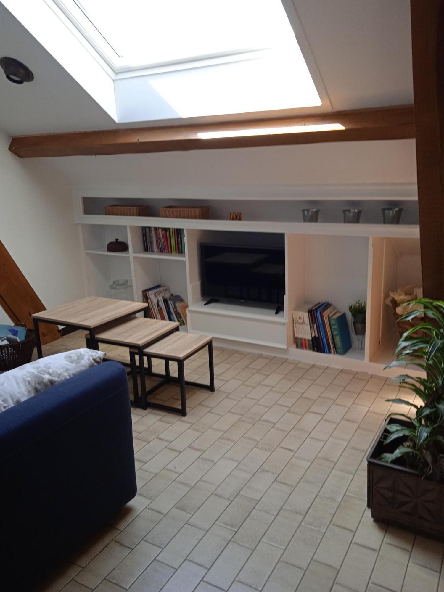 Appartement Les Roses de Rita à Boisset-lès-Montrond Extérieur photo